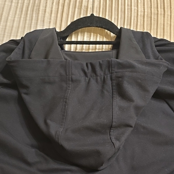 Athleta Women's Black Hoodie Sweatshirt - Picture 12 of 14